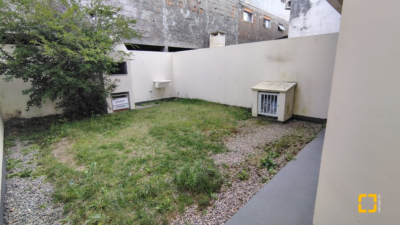 Casa com 81m², 2 quartos, 2 garagens, no bairro Bela Vista em Palhoça