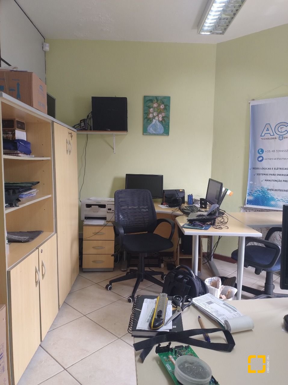 Casa com 212m², 5 quartos (sendo 1 suíte), 2 garagens, no bairro Vargem Grande em Florianópolis