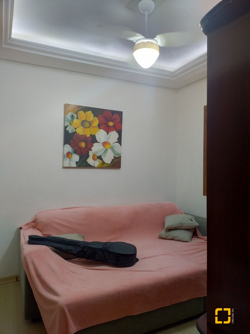 Casa com 212m², 5 quartos (sendo 1 suíte), 2 garagens, no bairro Vargem Grande em Florianópolis
