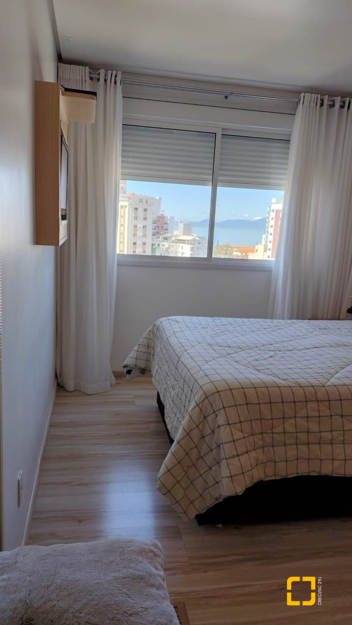 Apartamento com 99m², 4 quartos (sendo 1 suíte), 1 garagem, no bairro Coqueiros em Florianópolis