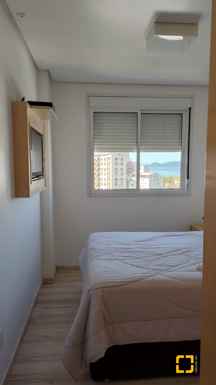 Apartamento com 99m², 4 quartos (sendo 1 suíte), 1 garagem, no bairro Coqueiros em Florianópolis