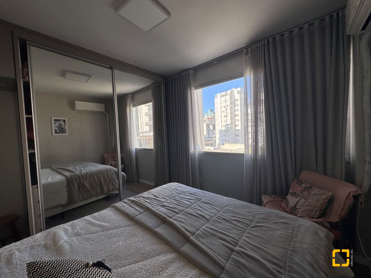 Apartamento com 49m², 1 quarto, no bairro Centro em Florianópolis