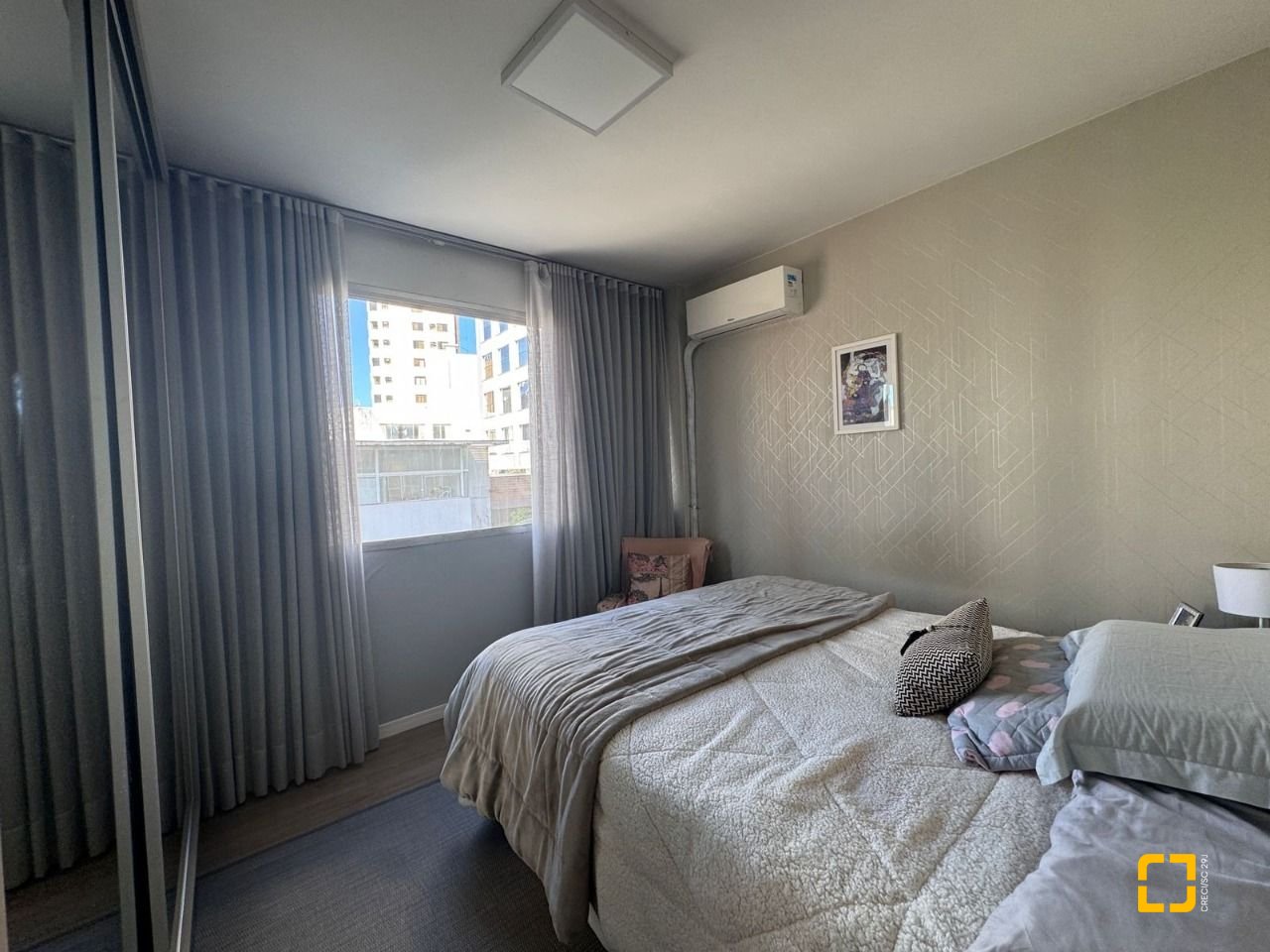 Apartamento com 49m², 1 quarto, no bairro Centro em Florianópolis
