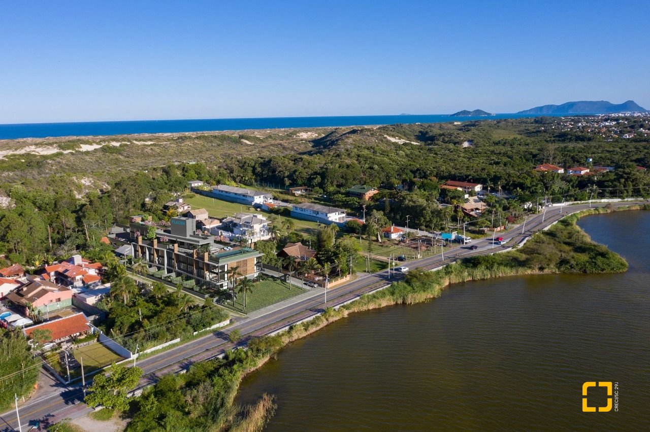 Loft com 53m², 1 quarto (sendo 1 suíte), 1 garagem, no bairro Lagoa da Conceição em Florianópolis