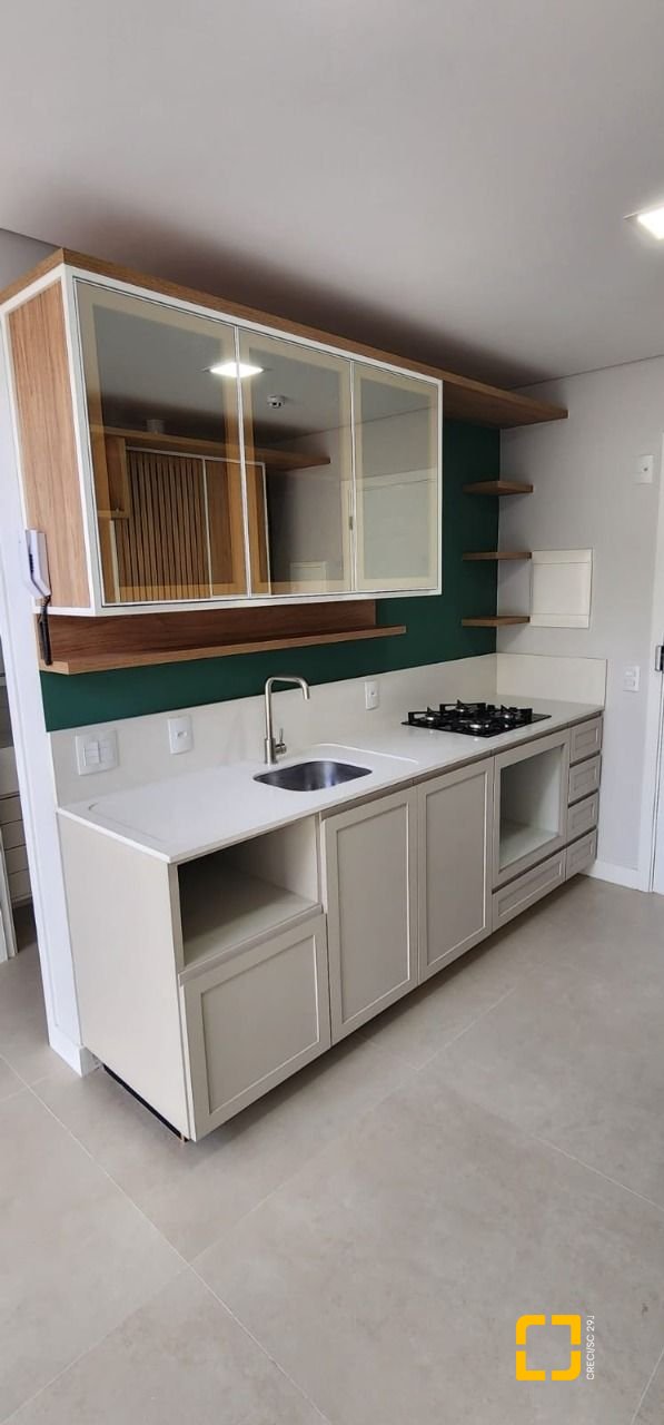 Loft com 53m², 1 quarto (sendo 1 suíte), 1 garagem, no bairro Lagoa da Conceição em Florianópolis