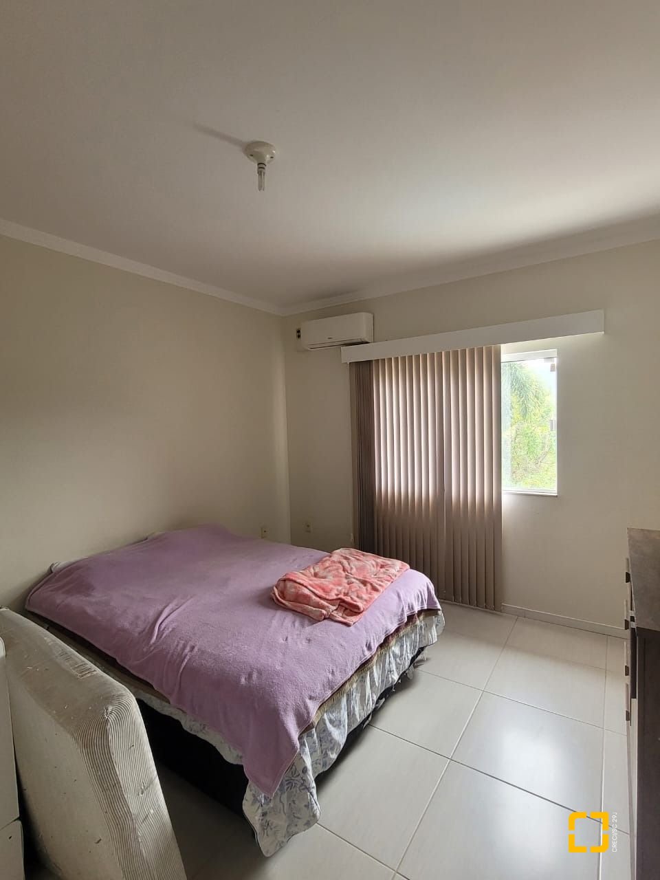 Casa com 136m², 2 quartos, 1 garagem, no bairro Rio Tavares em Florianópolis