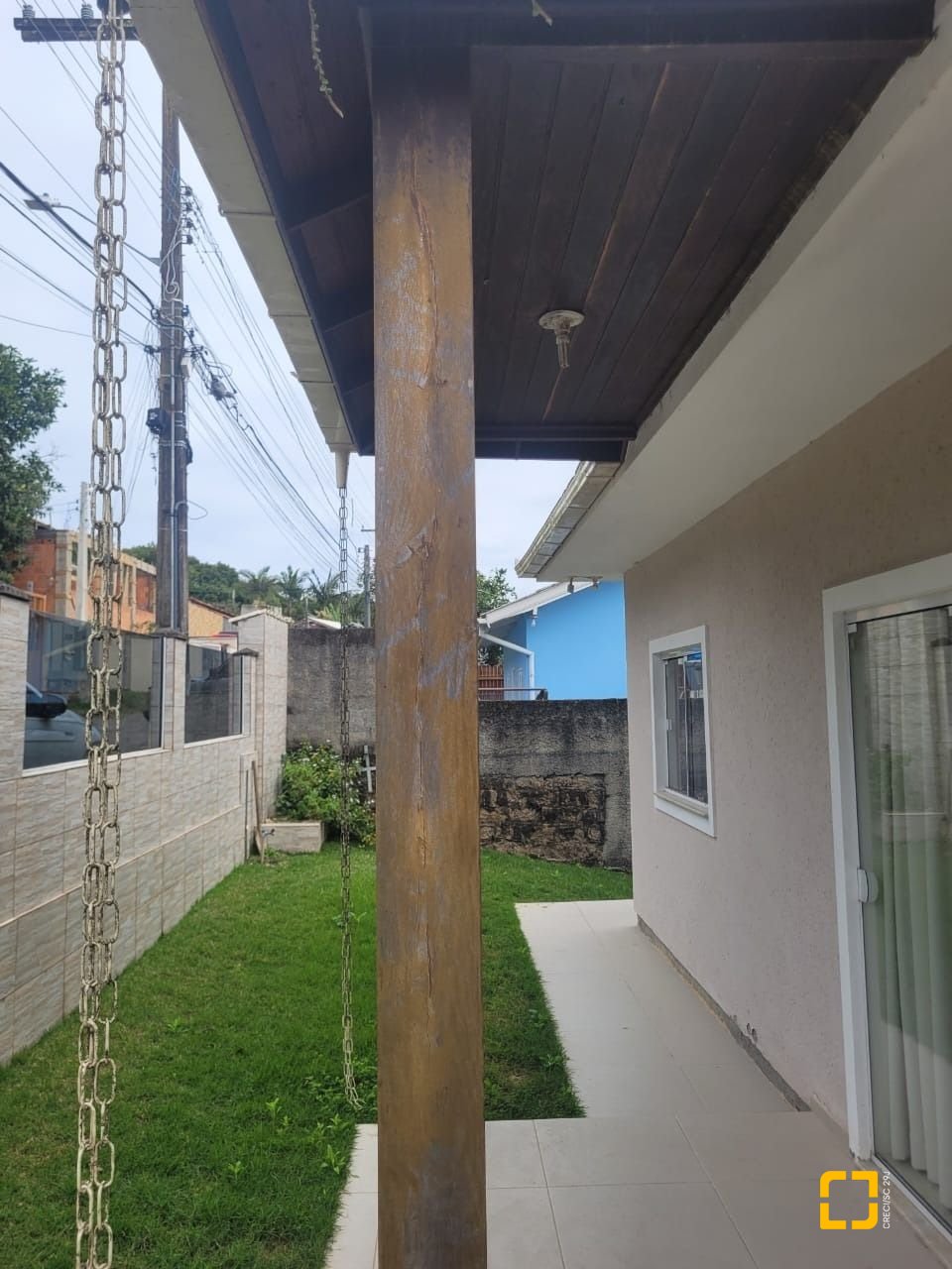 Casa com 136m², 2 quartos, 1 garagem, no bairro Rio Tavares em Florianópolis