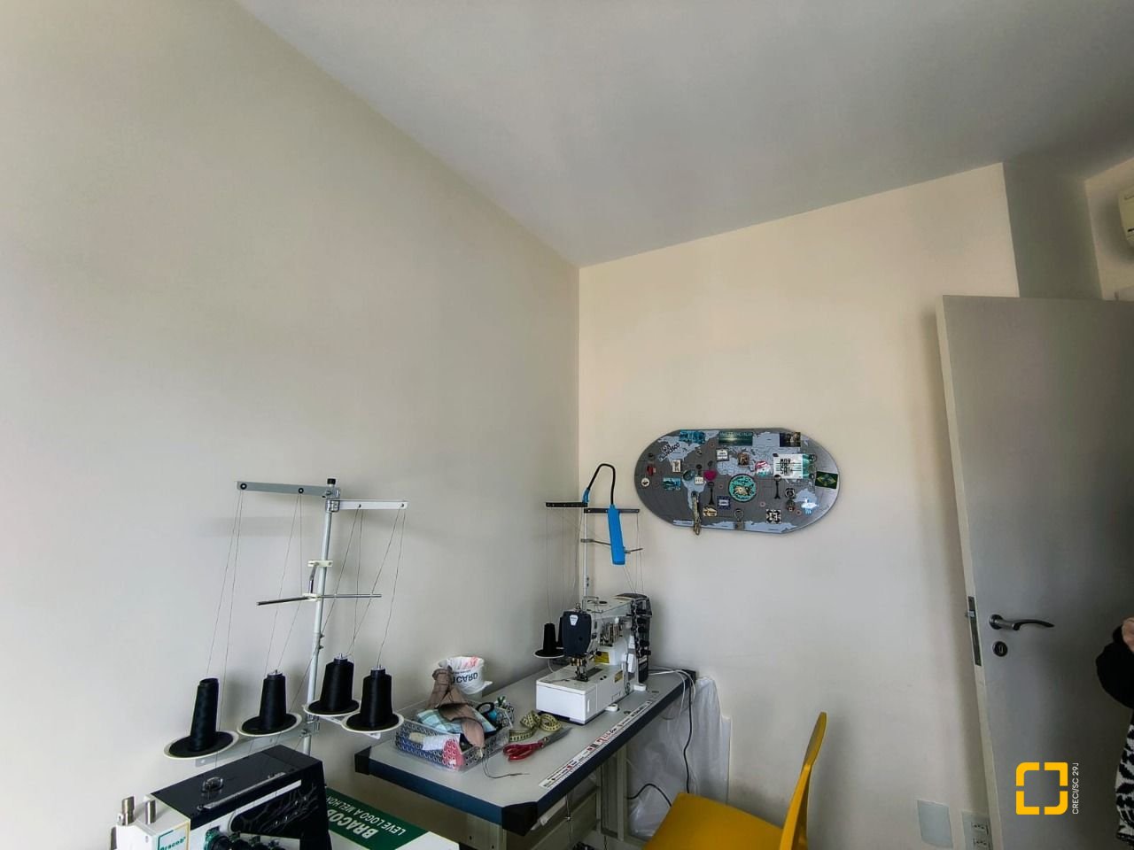 Apartamento com 120m², 5 quartos (sendo 1 suíte), 3 garagens, no bairro Balneário em Florianópolis