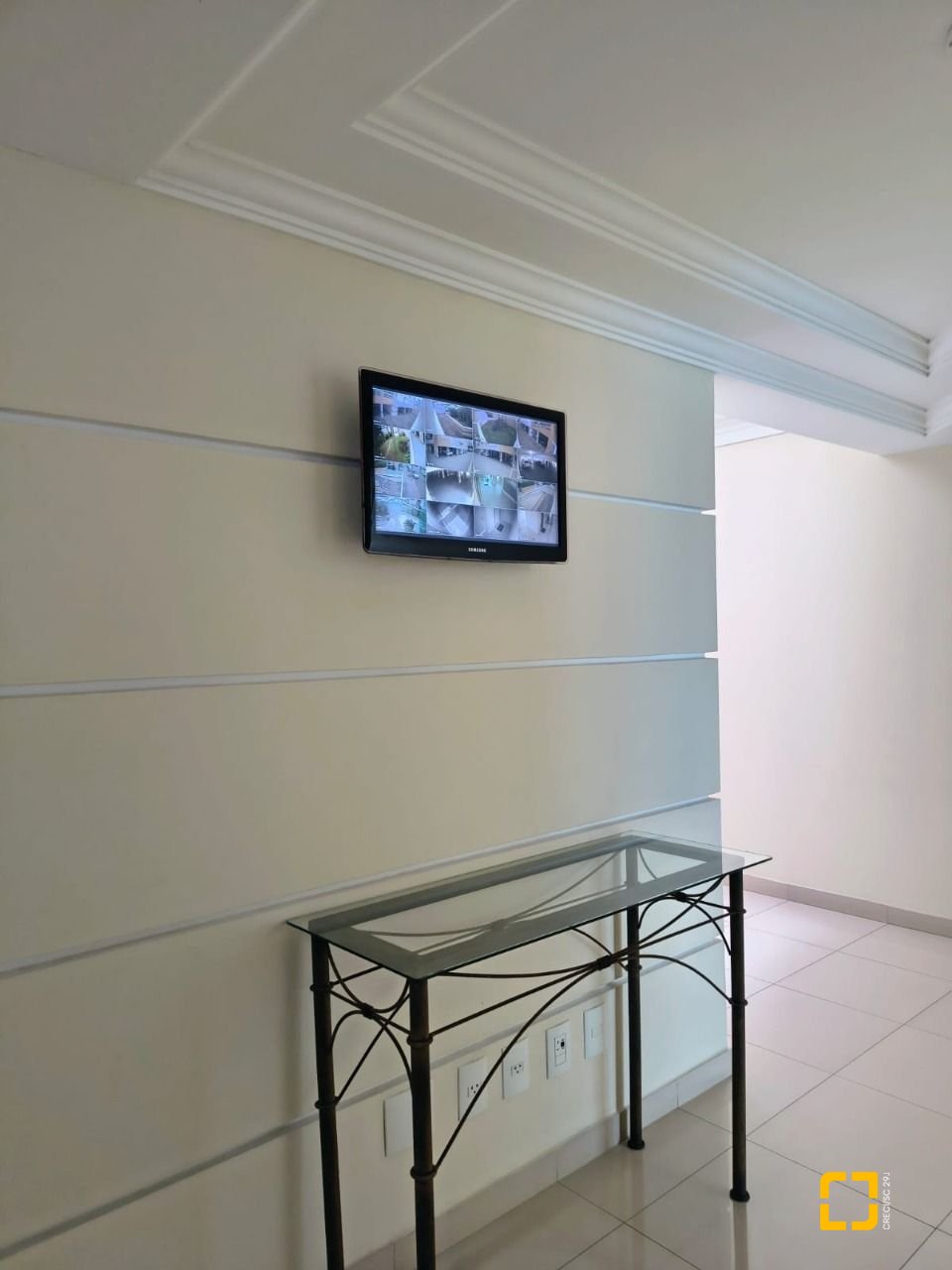 Apartamento com 120m², 5 quartos (sendo 1 suíte), 3 garagens, no bairro Balneário em Florianópolis
