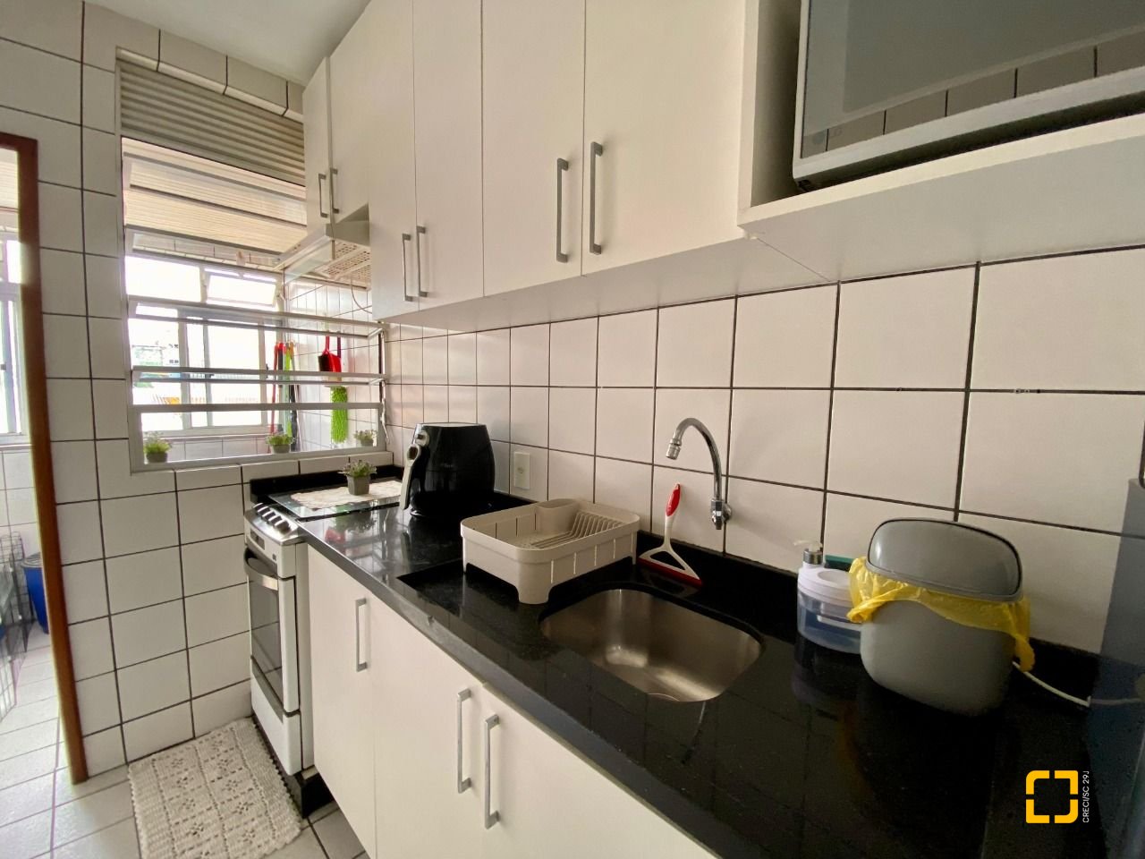 Apartamento com 61m², 2 quartos, 1 garagem, no bairro Pantanal em Florianópolis