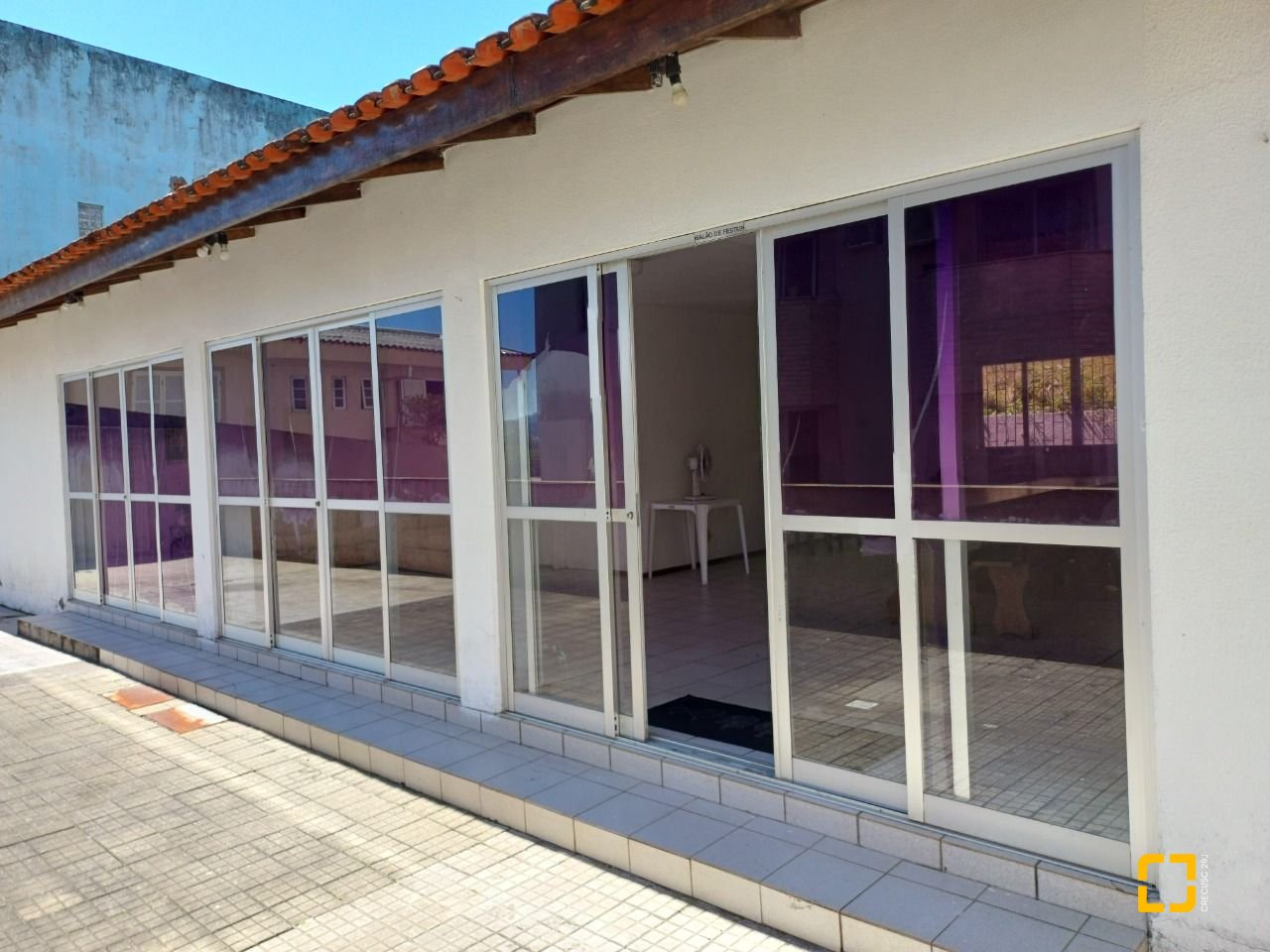 Apartamento com 61m², 2 quartos, 1 garagem, no bairro Pantanal em Florianópolis