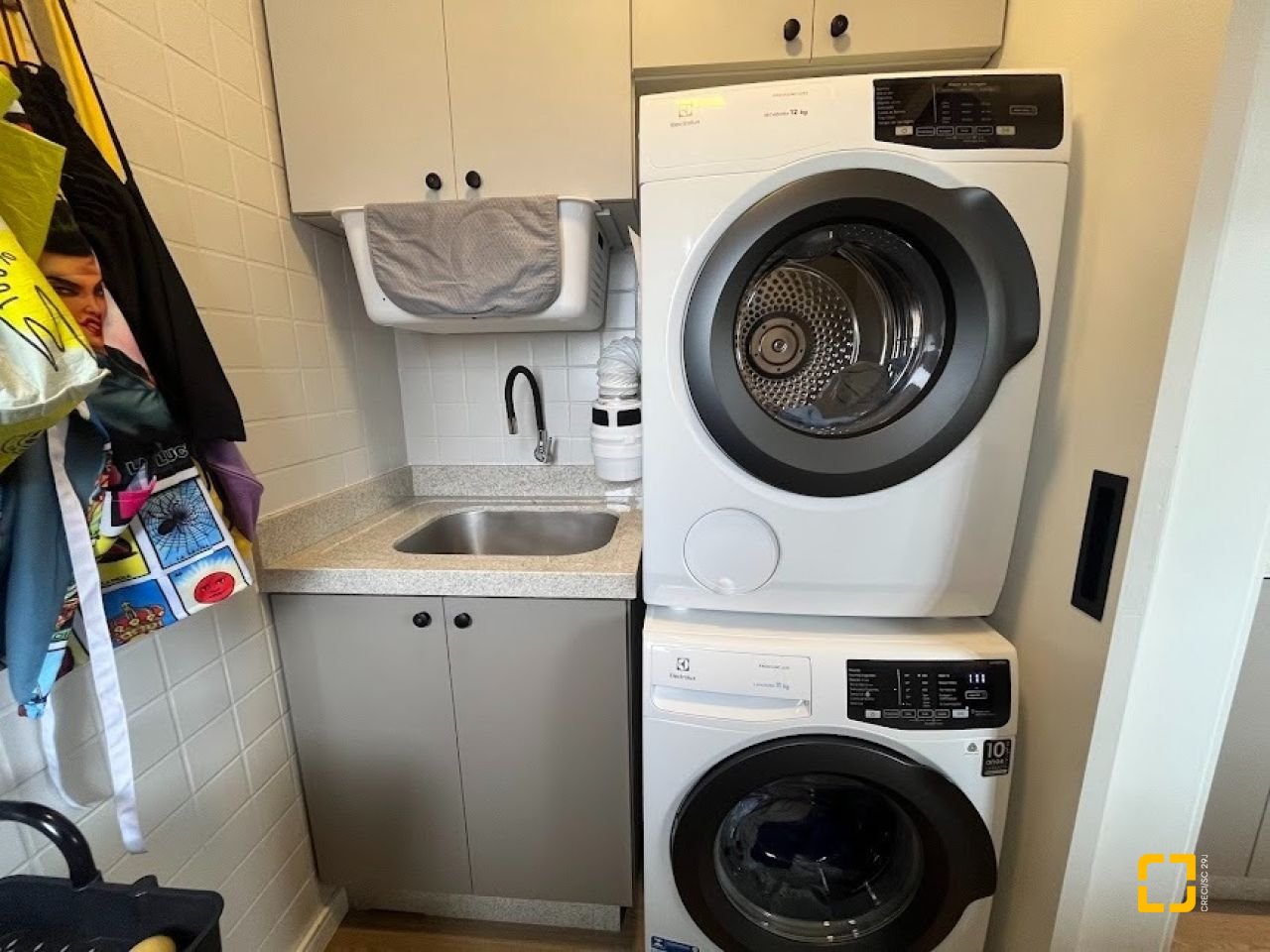 Cobertura com 137m², 4 quartos (sendo 4 suítes), 2 garagens, no bairro Jurerê em Florianópolis