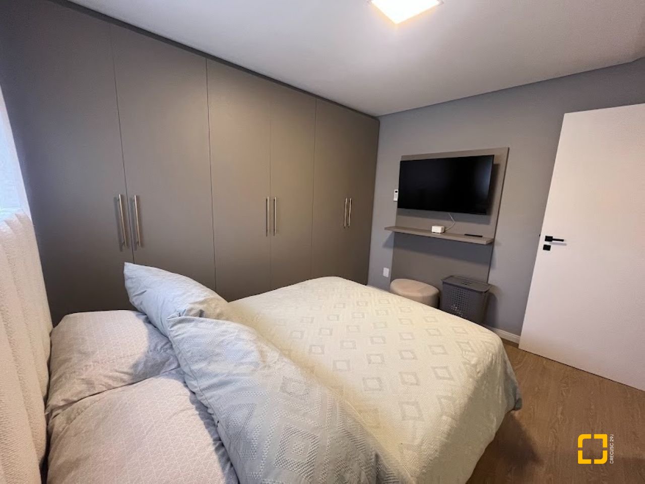 Cobertura com 137m², 4 quartos (sendo 4 suítes), 2 garagens, no bairro Jurerê em Florianópolis