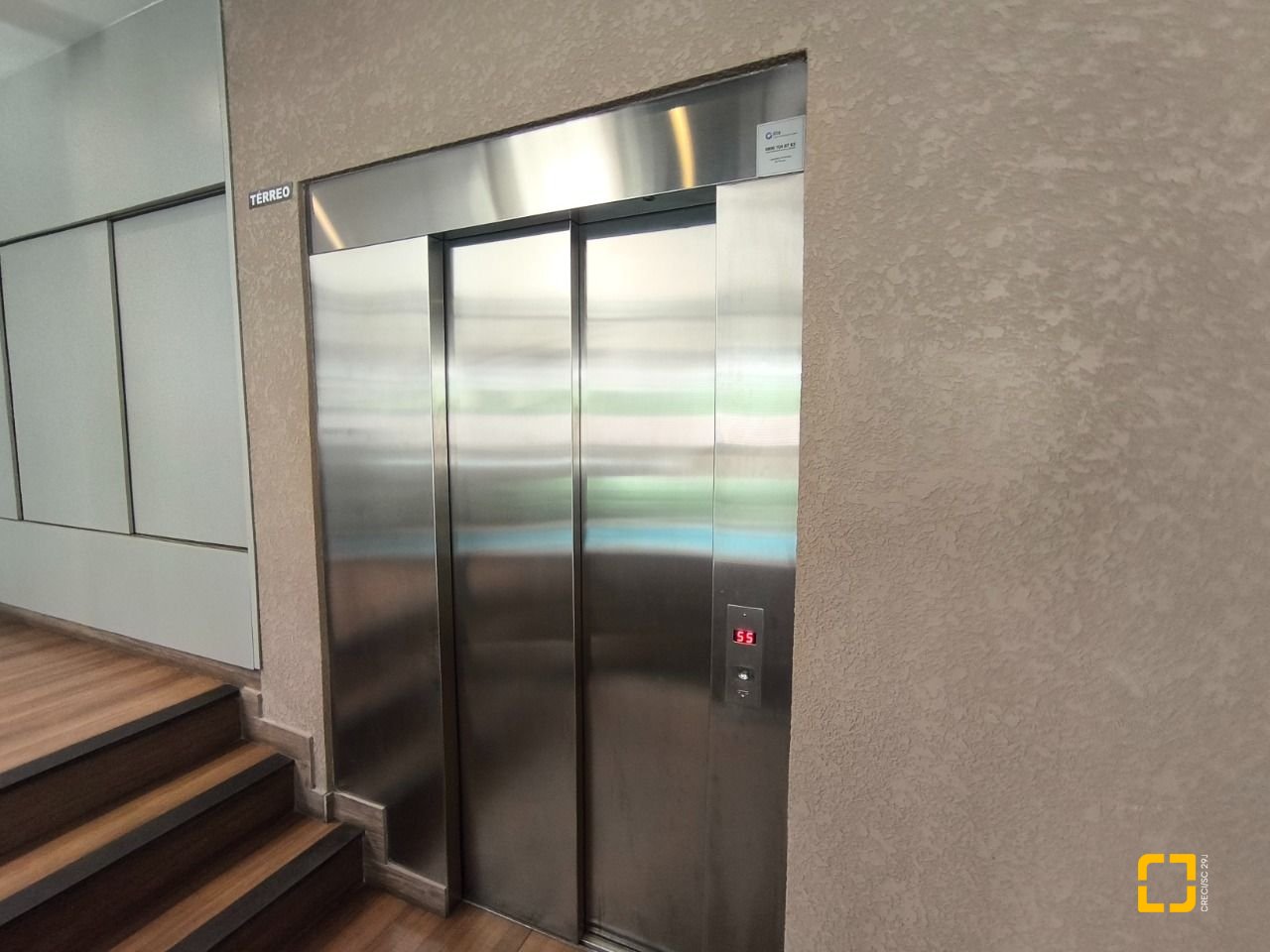 Cobertura com 137m², 4 quartos (sendo 4 suítes), 2 garagens, no bairro Jurerê em Florianópolis