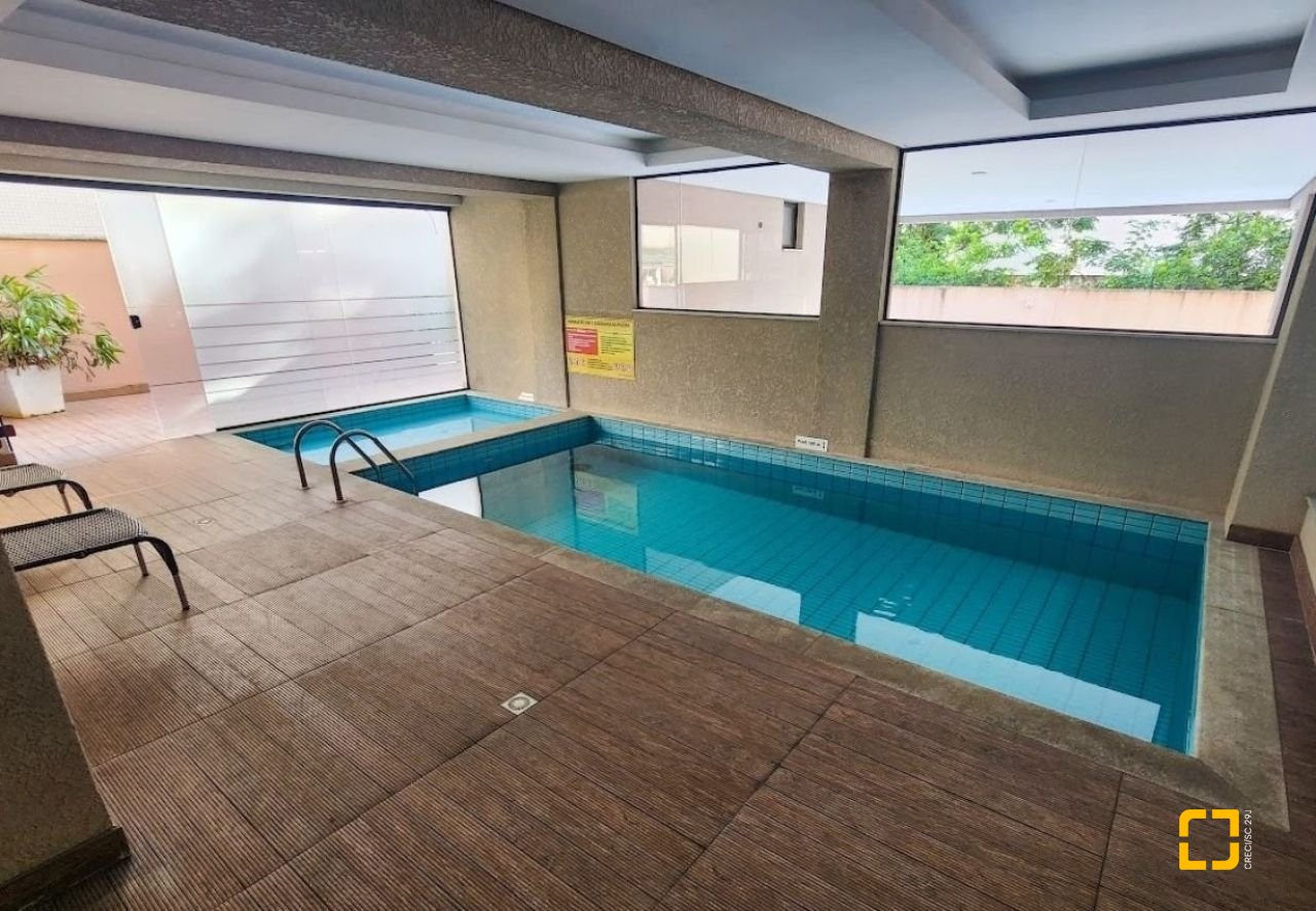 Cobertura com 137m², 4 quartos (sendo 4 suítes), 2 garagens, no bairro Jurerê em Florianópolis