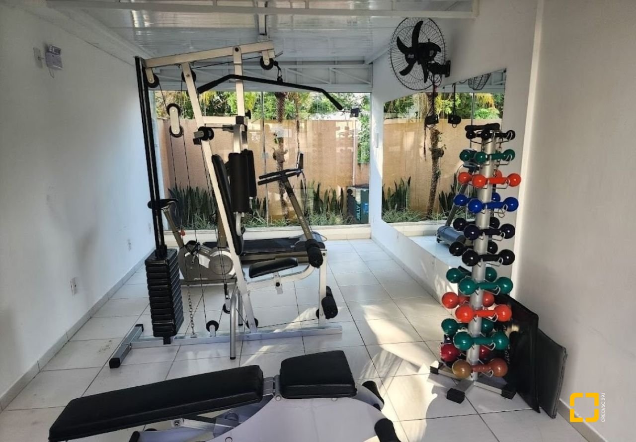 Cobertura com 137m², 4 quartos (sendo 4 suítes), 2 garagens, no bairro Jurerê em Florianópolis