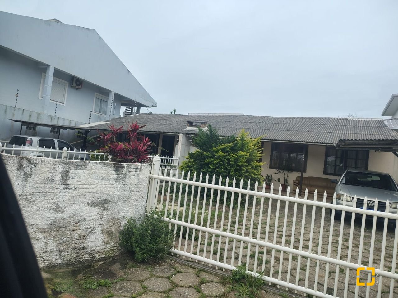 Casa com 129m², 4 quartos, 4 garagens, no bairro Ingleses em Florianópolis