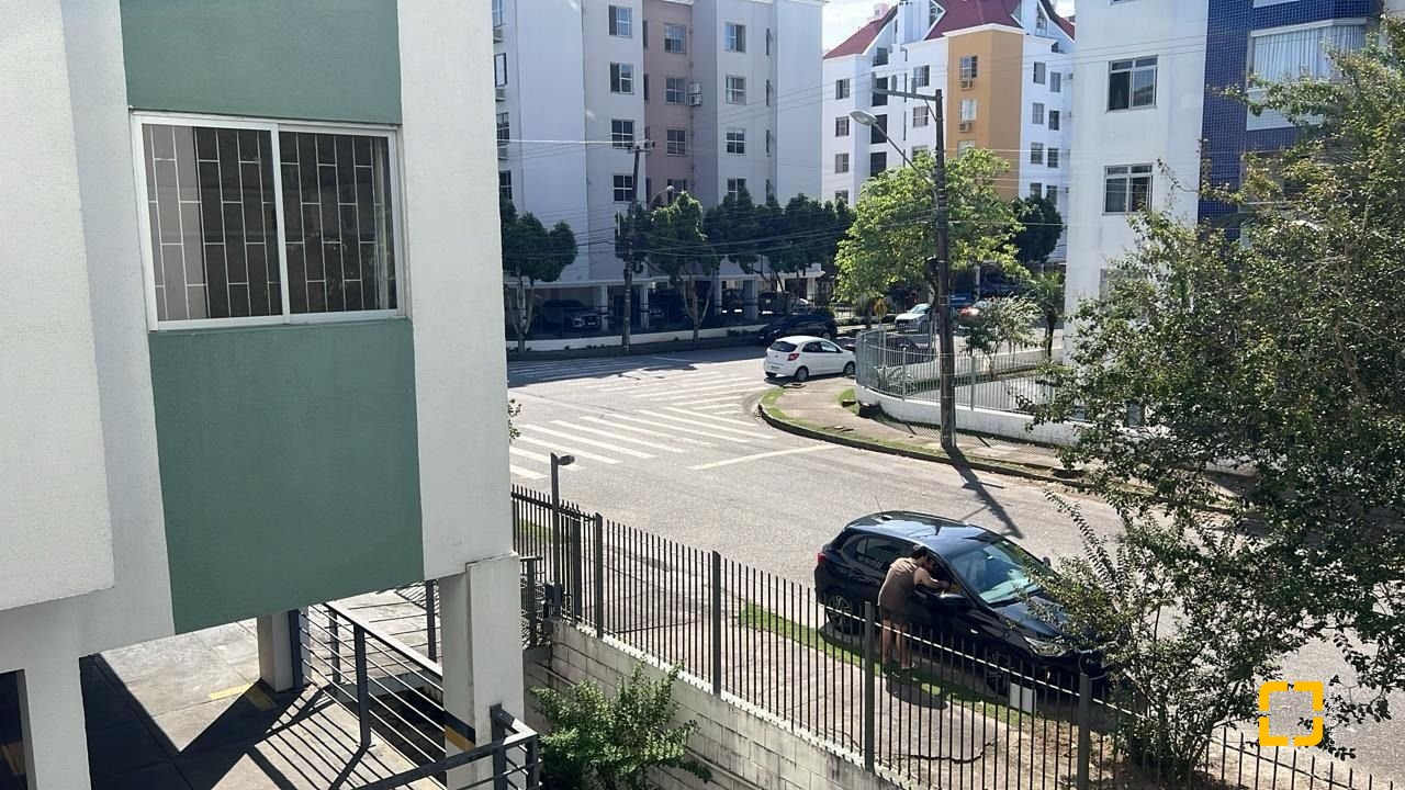 Apartamento com 52m², 2 quartos, 1 garagem, no bairro Itacorubi em Florianópolis