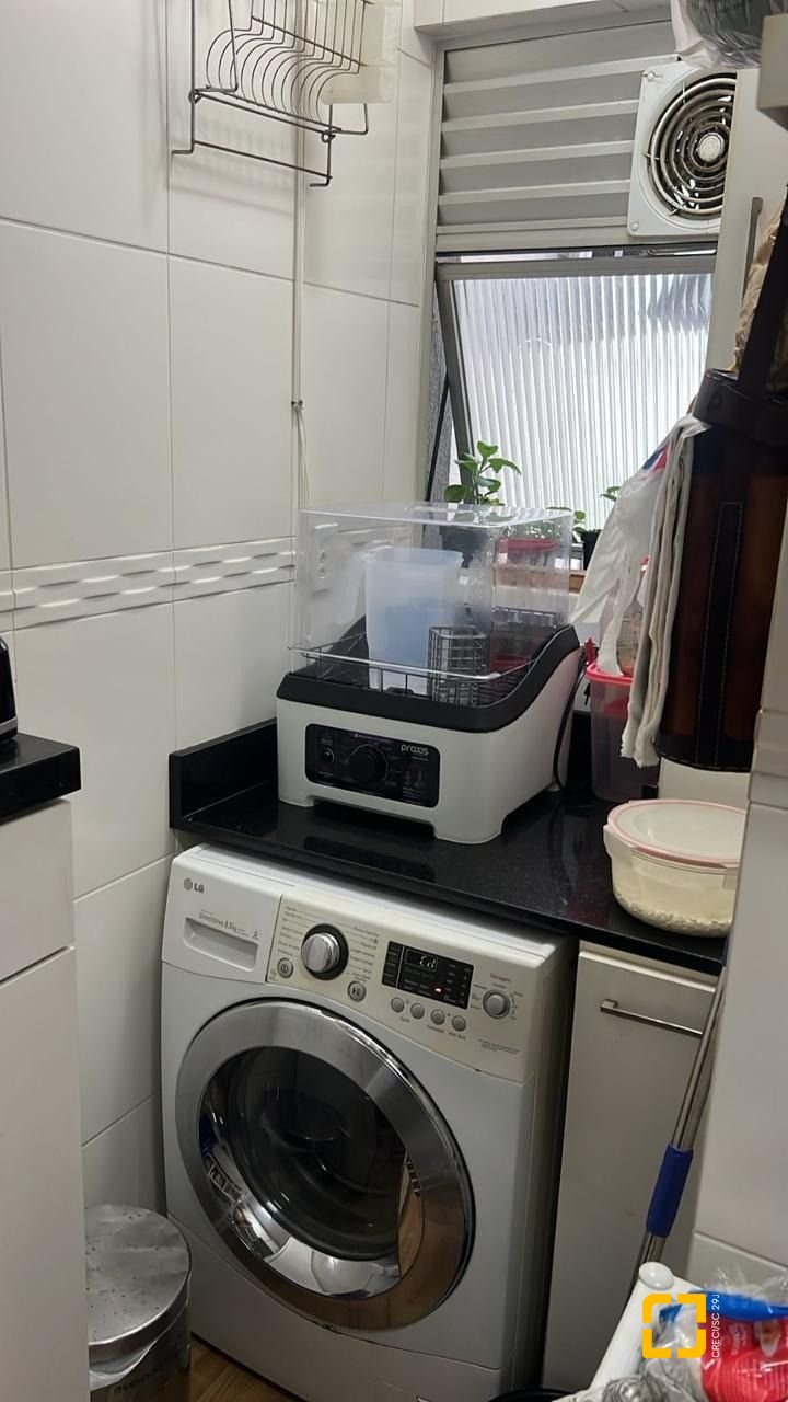 Apartamento com 52m², 2 quartos, 1 garagem, no bairro Itacorubi em Florianópolis