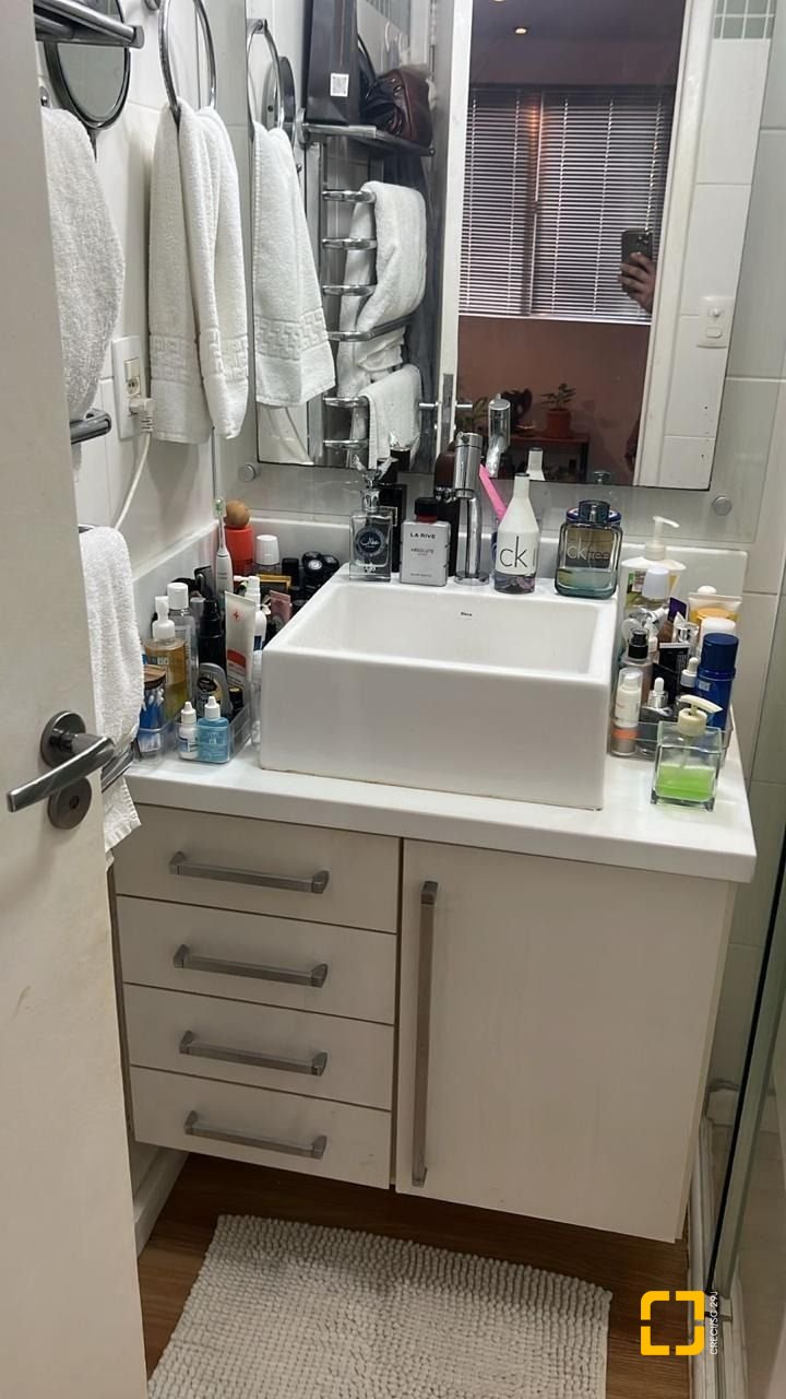 Apartamento com 52m², 2 quartos, 1 garagem, no bairro Itacorubi em Florianópolis