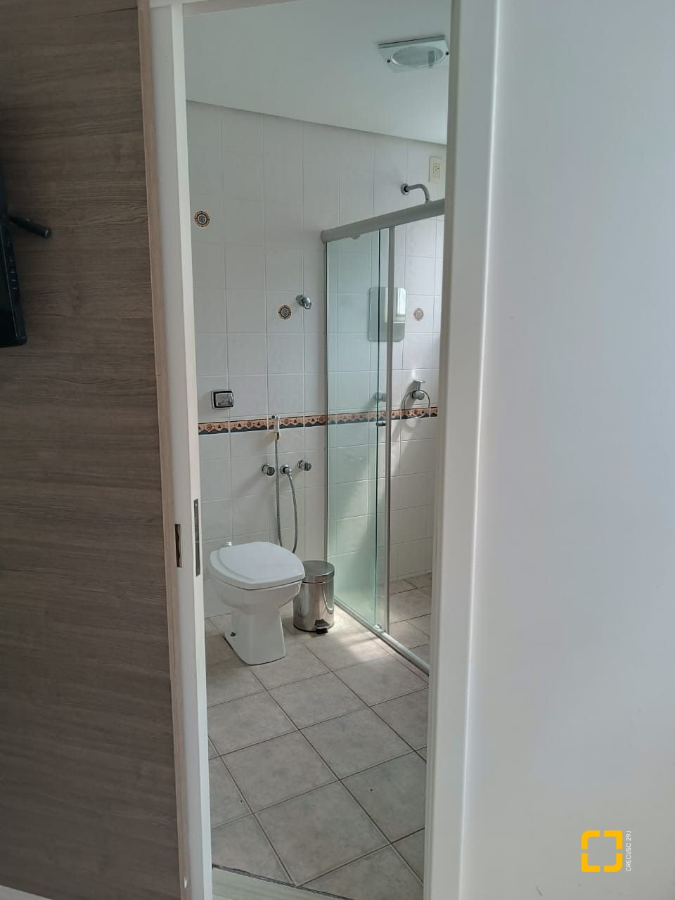 Apartamento com 151m², 4 quartos (sendo 1 suíte), 2 garagens, no bairro Centro em Florianópolis