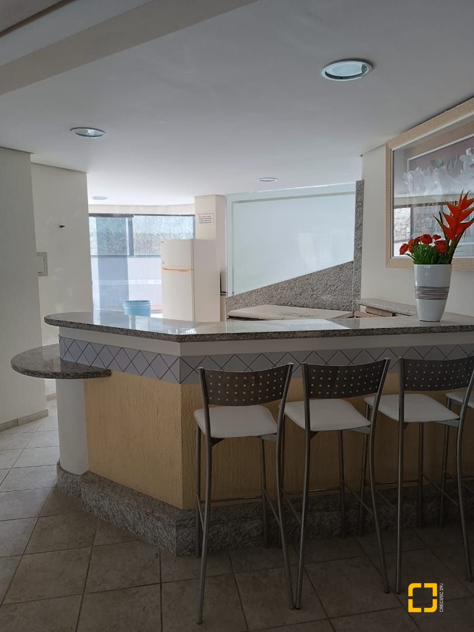 Apartamento com 151m², 4 quartos (sendo 1 suíte), 2 garagens, no bairro Centro em Florianópolis