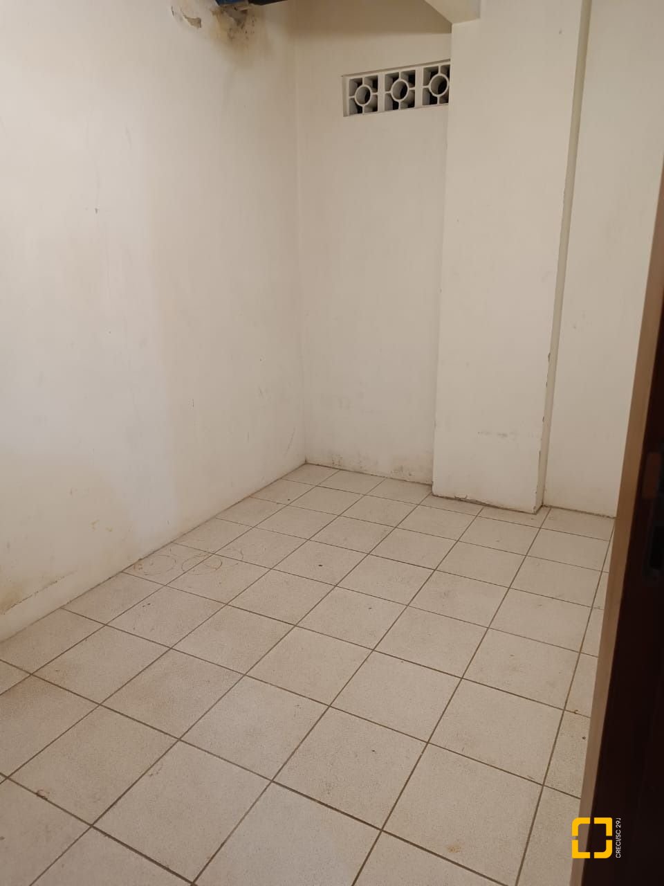 Apartamento com 151m², 4 quartos (sendo 1 suíte), 2 garagens, no bairro Centro em Florianópolis