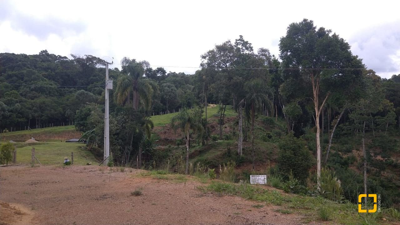 Sítio com 30000m², 1 quarto, no bairro Centro em Anitápolis