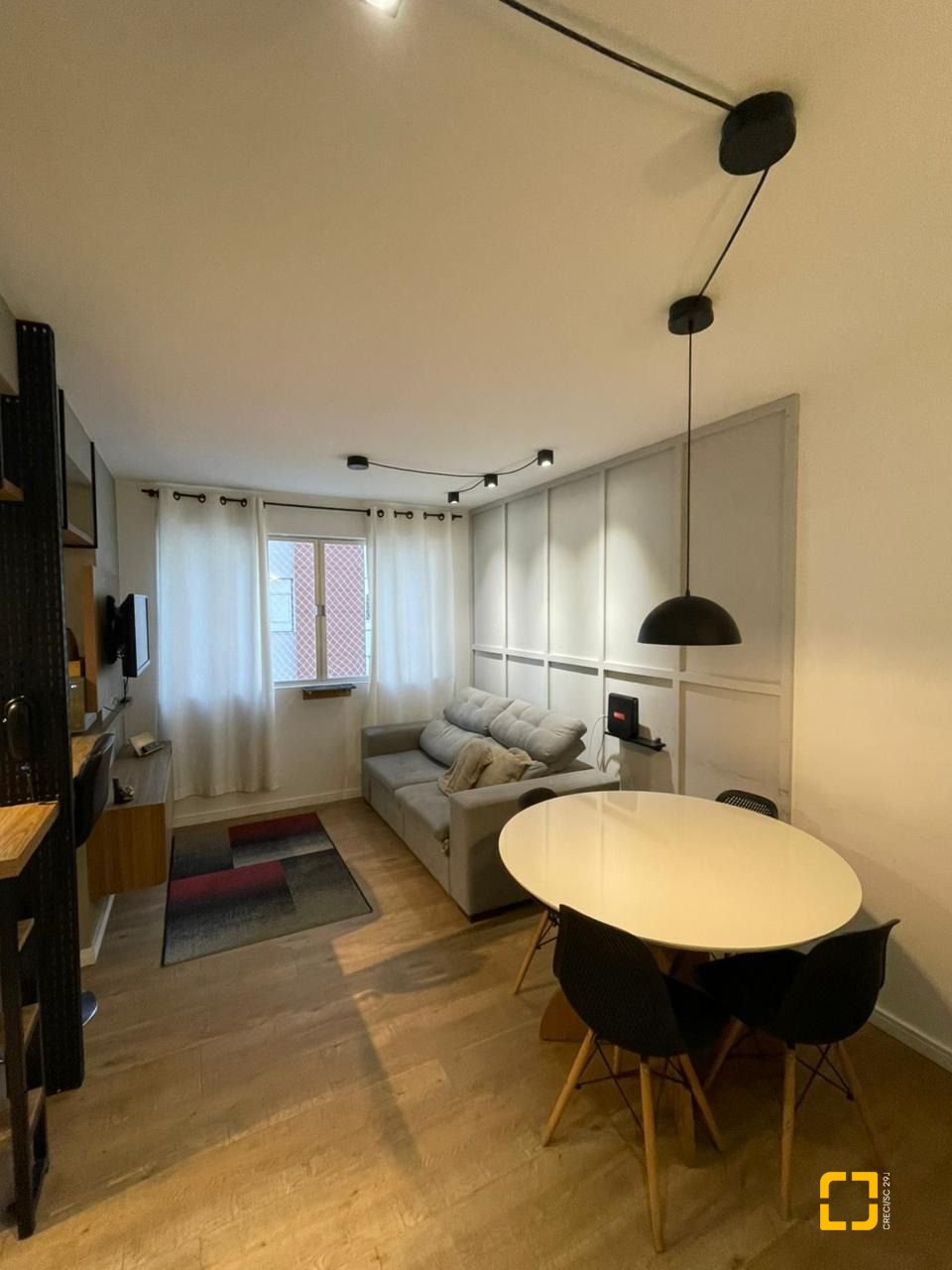 Apartamento com 59m², 2 quartos, 1 garagem, no bairro Centro em Florianópolis