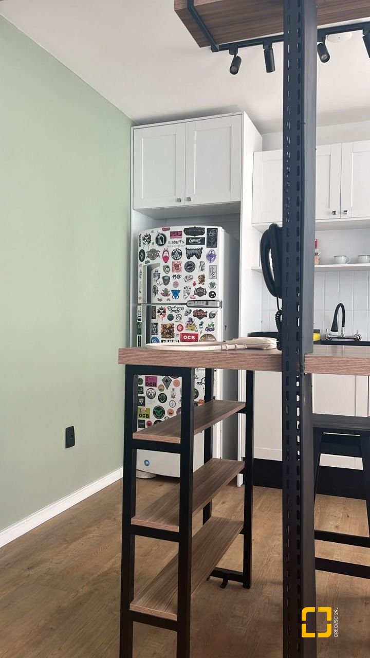 Apartamento com 59m², 2 quartos, 1 garagem, no bairro Centro em Florianópolis
