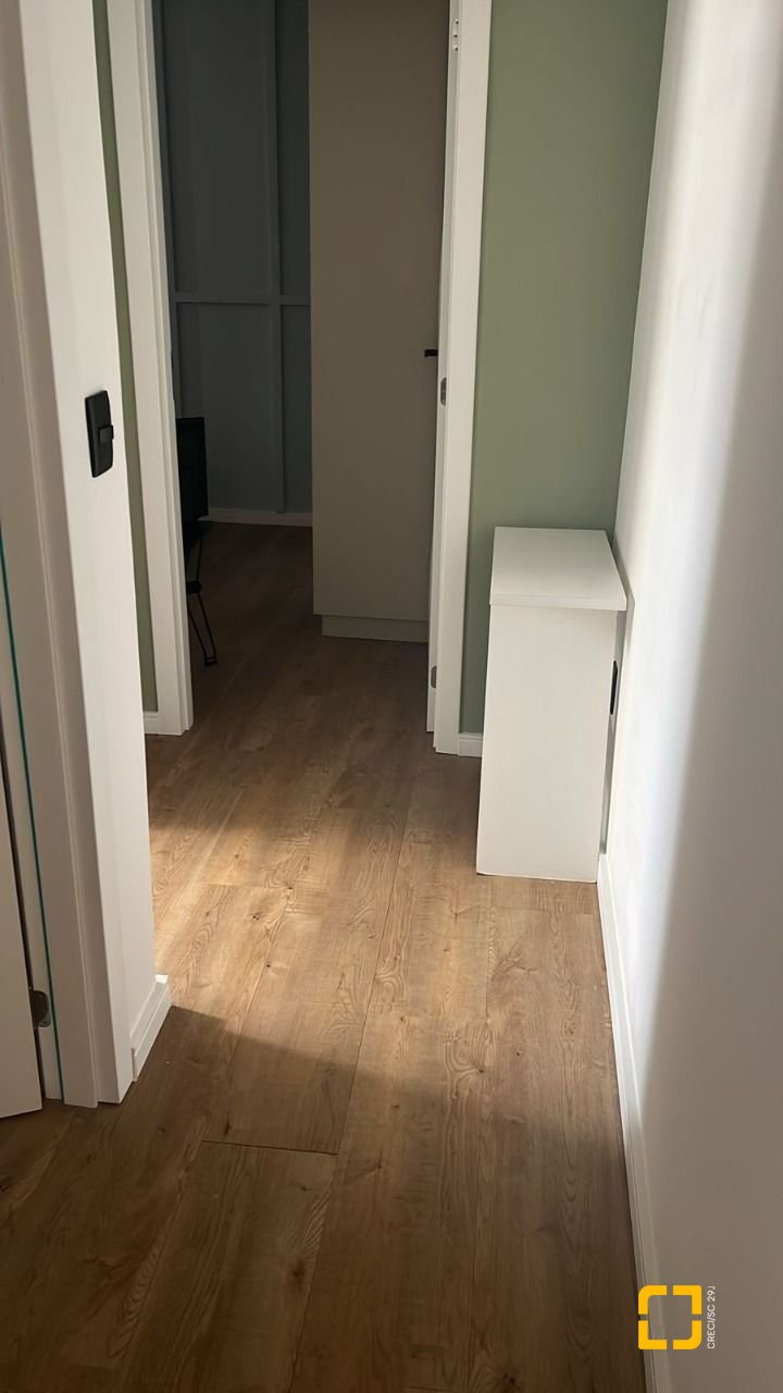 Apartamento com 59m², 2 quartos, 1 garagem, no bairro Centro em Florianópolis