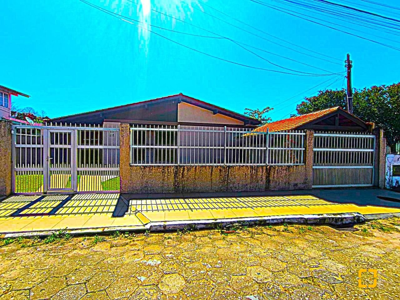 Casa com 153m², 4 quartos (sendo 1 suíte), 1 garagem, no bairro Ingleses em Florianópolis