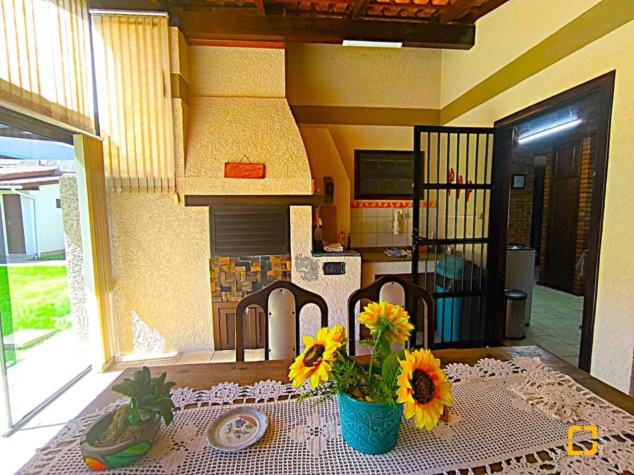 Casa com 153m², 4 quartos (sendo 1 suíte), 1 garagem, no bairro Ingleses em Florianópolis