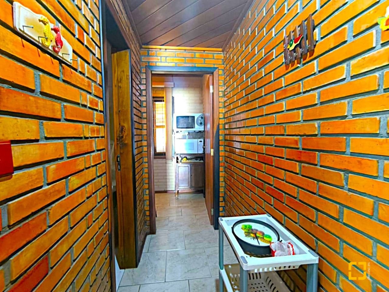 Casa com 153m², 4 quartos (sendo 1 suíte), 1 garagem, no bairro Ingleses em Florianópolis