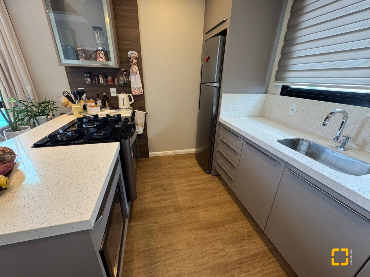 Cobertura com 418m², 3 quartos (sendo 3 suítes), 4 garagens, no bairro Centro em Florianópolis