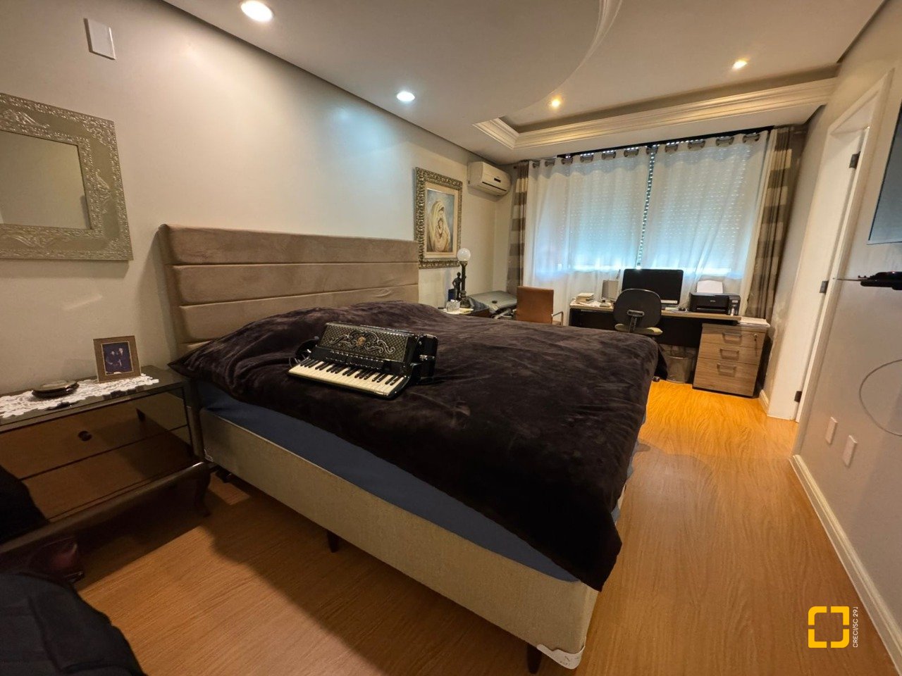 Cobertura com 418m², 3 quartos (sendo 3 suítes), 4 garagens, no bairro Centro em Florianópolis