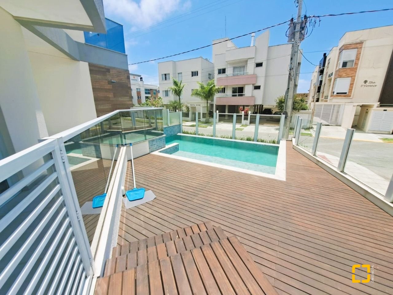 Apartamento com 69m², 3 quartos (sendo 2 suítes), 1 garagem, no bairro Palmas em Governador Celso Ramos