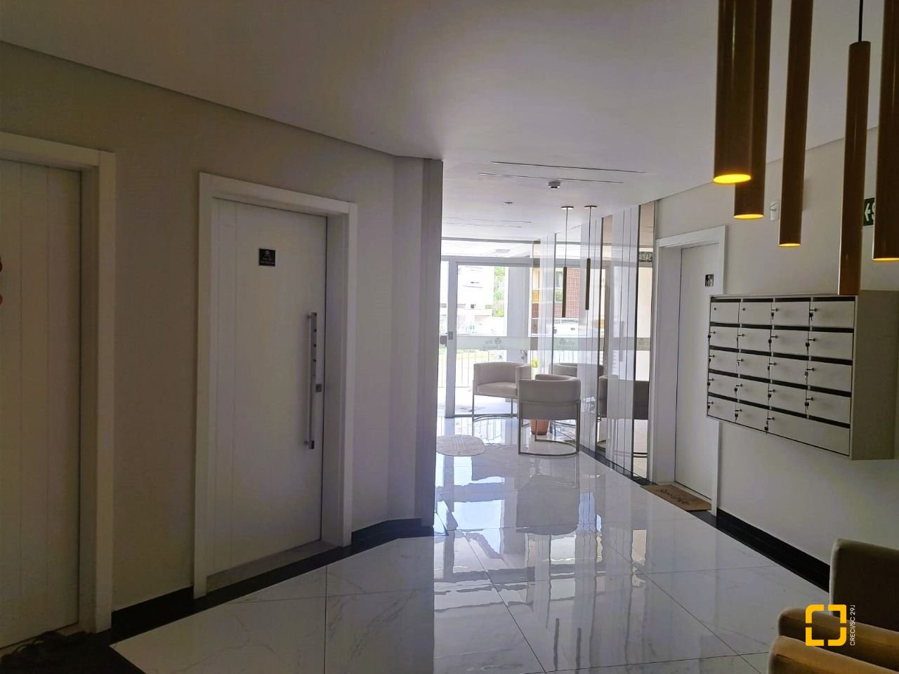 Apartamento com 69m², 3 quartos (sendo 2 suítes), 1 garagem, no bairro Palmas em Governador Celso Ramos