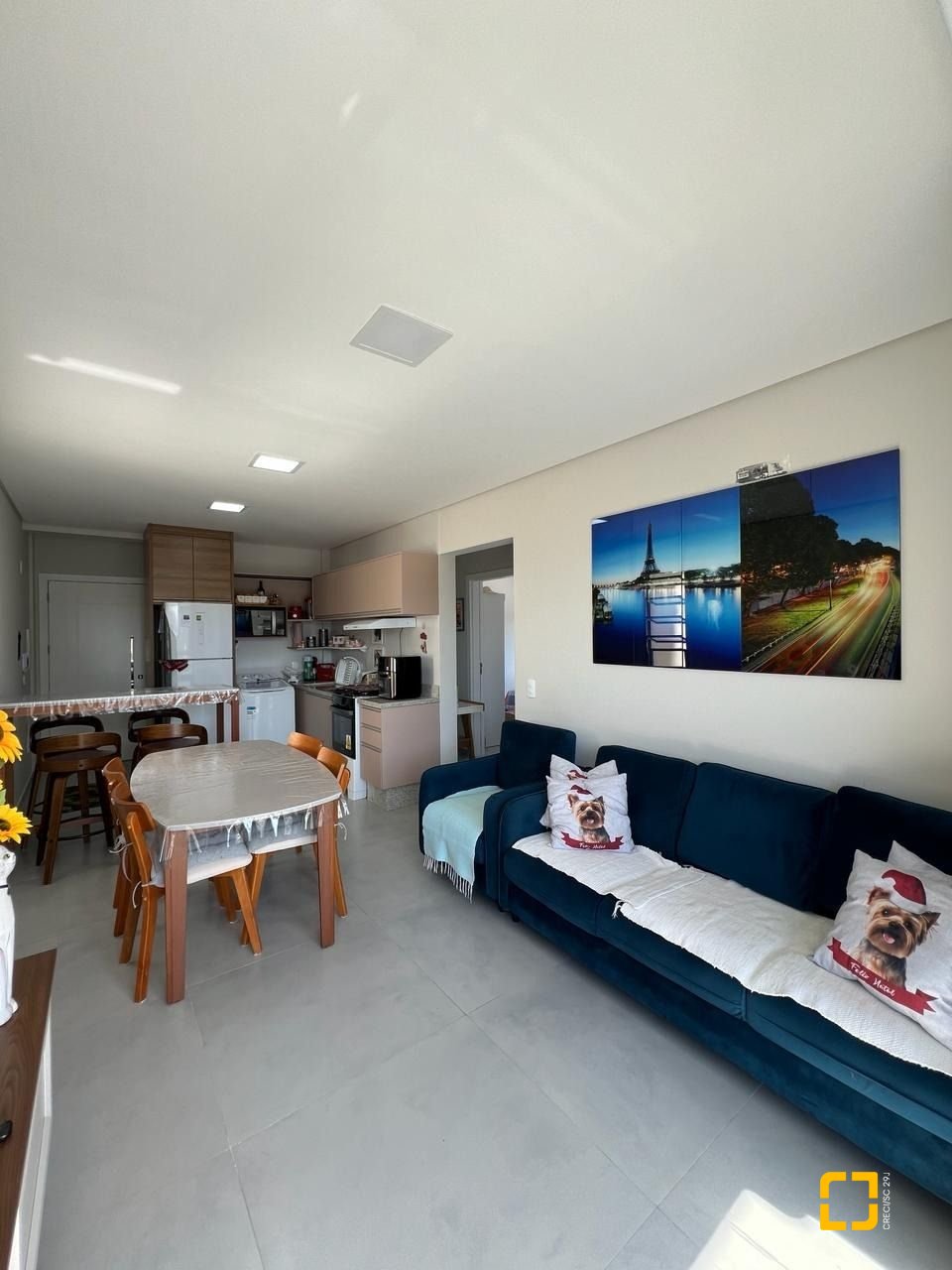 Apartamento com 69m², 3 quartos (sendo 2 suítes), 1 garagem, no bairro Palmas em Governador Celso Ramos