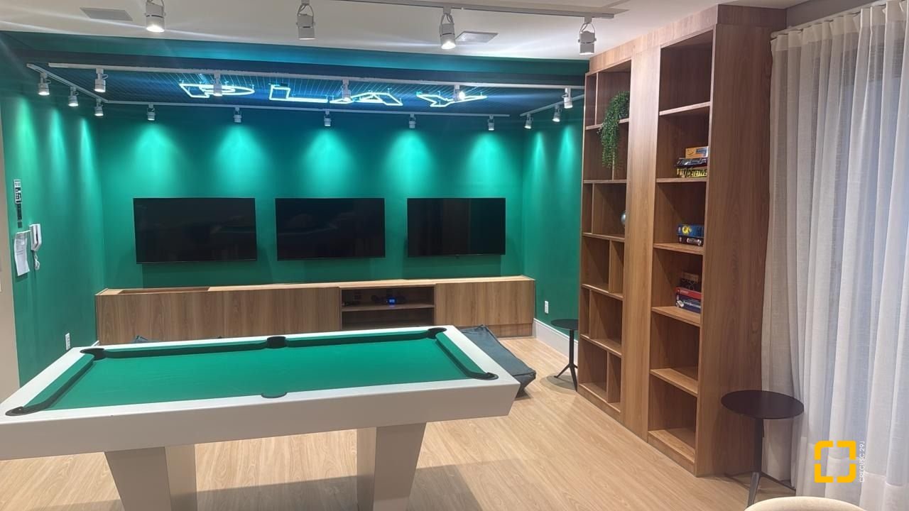 Apartamento com 79m², 4 quartos (sendo 2 suítes), 1 garagem, no bairro Estreito em Florianópolis