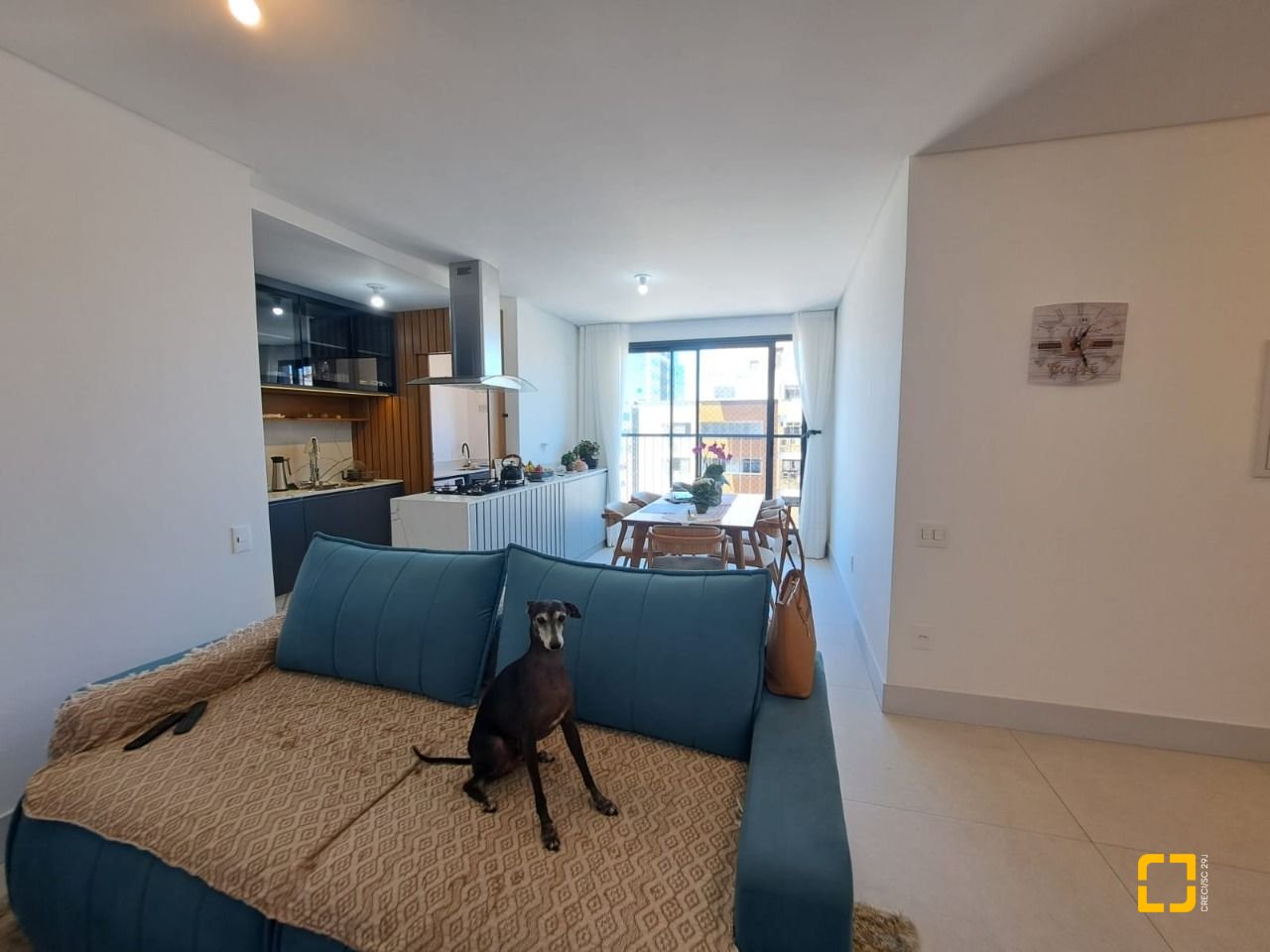 Apartamento com 79m², 4 quartos (sendo 2 suítes), 1 garagem, no bairro Estreito em Florianópolis