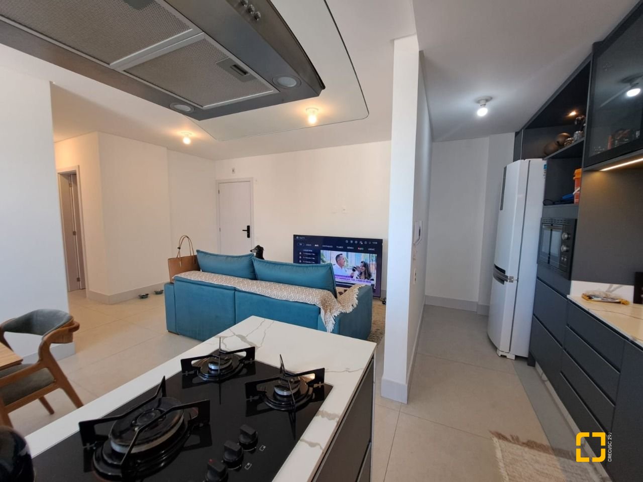Apartamento com 79m², 4 quartos (sendo 2 suítes), 1 garagem, no bairro Estreito em Florianópolis