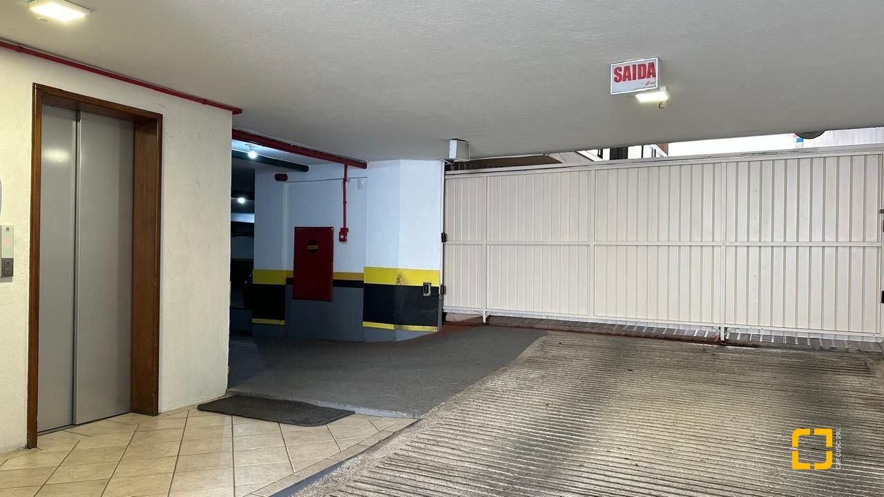 Garagem com 12m², 33 garagens, no bairro Centro em Florianópolis