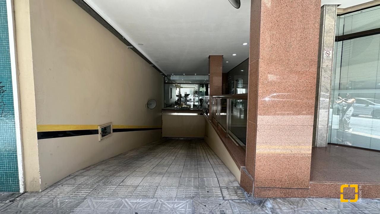 Garagem com 12m², 33 garagens, no bairro Centro em Florianópolis