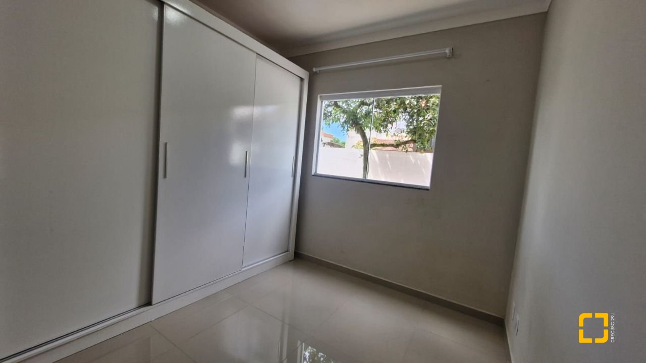 Casa com 80m², 3 quartos (sendo 1 suíte), 1 garagem, no bairro Rio Vermelho em Florianópolis