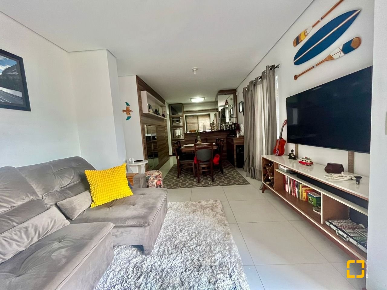 Casa com 121m², 4 quartos (sendo 1 suíte), 2 garagens, no bairro Campeche em Florianópolis