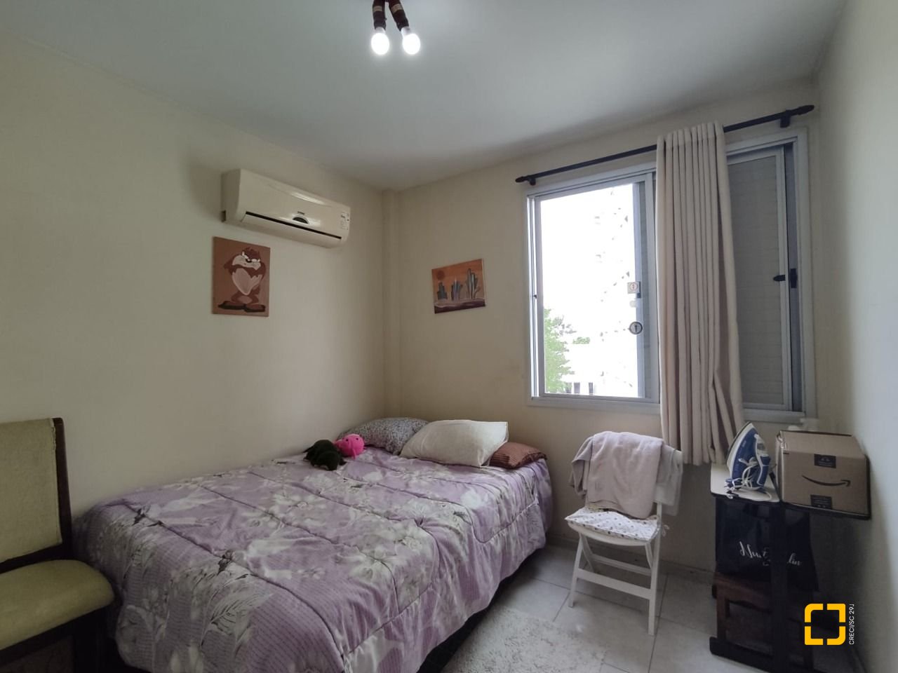 Apartamento com 104m², 4 quartos (sendo 1 suíte), 1 garagem, no bairro Coqueiros em Florianópolis