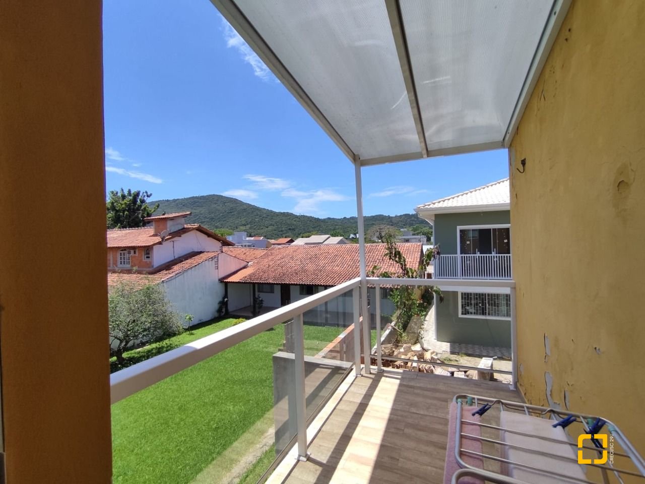 Casa com 104m², 2 quartos, 1 garagem, no bairro Cachoeira do Bom Jesus em Florianópolis