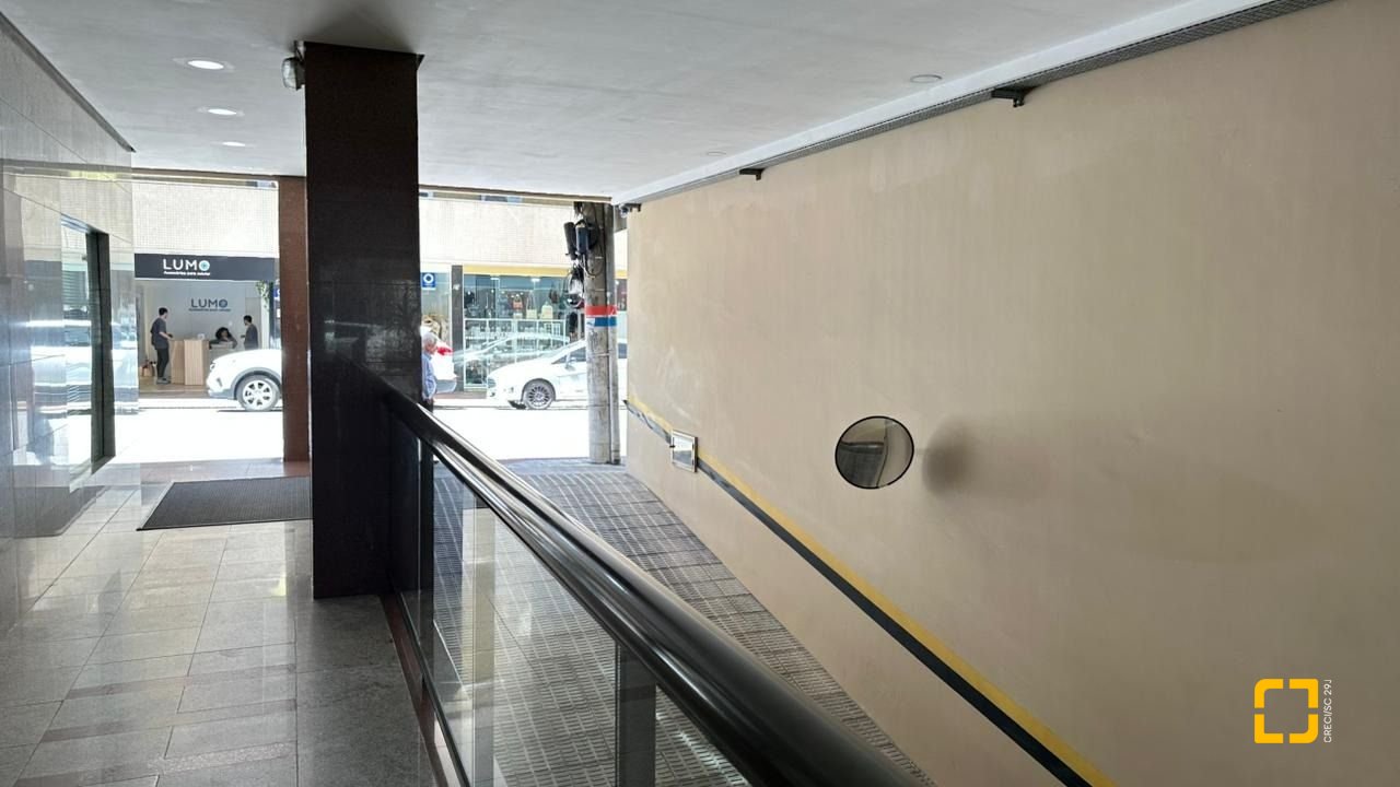 Garagem com 12m², no bairro Centro em Florianópolis