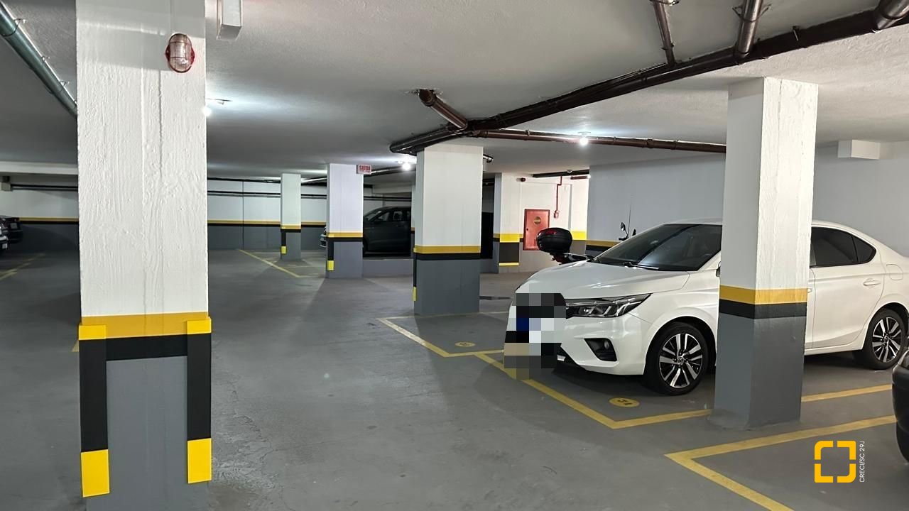 Garagem com 12m², no bairro Centro em Florianópolis